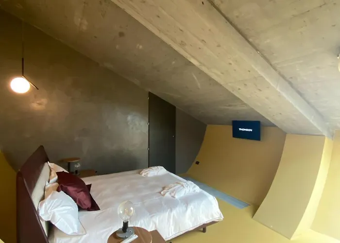 Cantina Dei 5 Sogni * Monforte dʼAlba