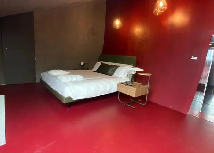 Cantina Dei 5 Sogni * Monforte dʼAlba